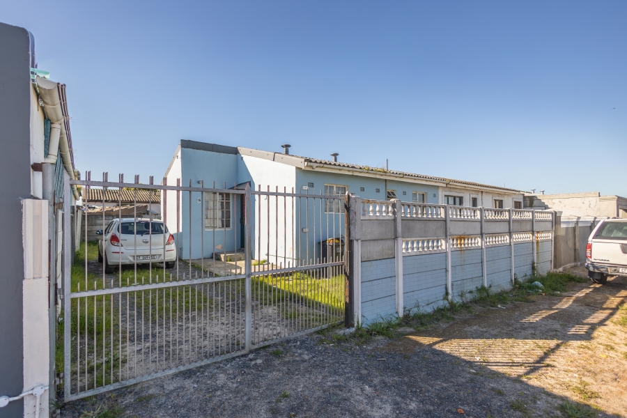 3 Bedroom Property for Sale in Belhar Western Cape